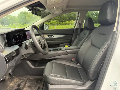 Photos of 2025 Nissan Murano SL for sale in Terre Haute, IN at Dorsett Nissan