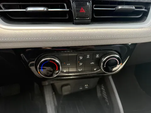More photos of 2024 Chevrolet TrailBlazer LT at Dorsett Nissan, IN
