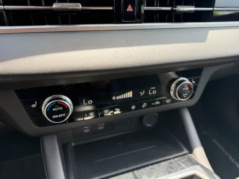 More photos of 2025 Mitsubishi Outlander SE at Dorsett Nissan, IN