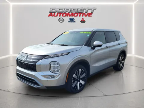 Silver 2025 Mitsubishi Outlander SE for sale in Terre Haute, IN