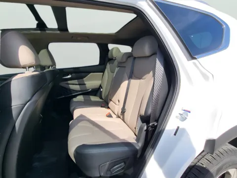 More photos of 2023 Hyundai Santa Fe SEL at Dorsett Nissan, IN