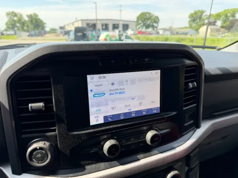 More photos of 2023 Ford F-150 XLT at Dorsett Nissan, IN