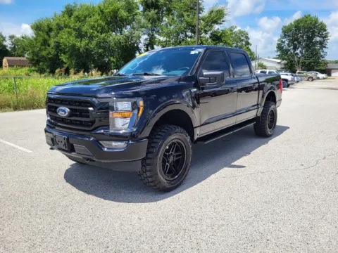 Black 2023 Ford F-150 XLT for sale in Terre Haute, IN