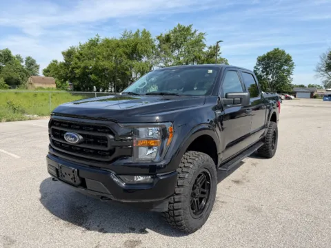 Black 2023 Ford F-150 XLT for sale in Terre Haute, IN
