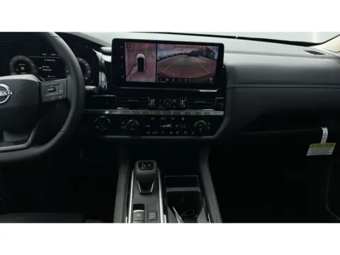 More photos of 2026 Nissan Pathfinder Platinum at Dorsett Nissan, IN