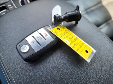 More photos of 2019 Kia Sorento SX V6 at Dorsett Nissan, IN