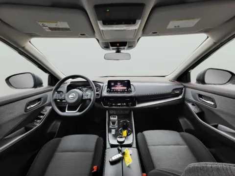Photos of 2022 Nissan Rogue SV for sale in Terre Haute, IN at Dorsett Nissan