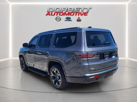 More photos of 2024 Jeep Wagoneer Series III at Dorsett Nissan, IN