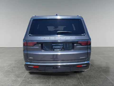 More photos of 2024 Jeep Wagoneer Series III at Dorsett Nissan, IN