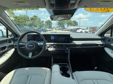 Photos of 2025 Hyundai Sonata SEL for sale in Terre Haute, IN at Dorsett Nissan