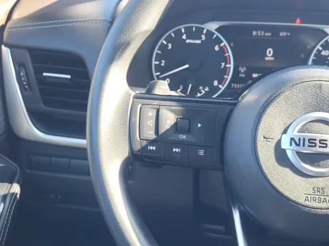 More photos of 2021 Nissan Rogue S at Dorsett Nissan, IN