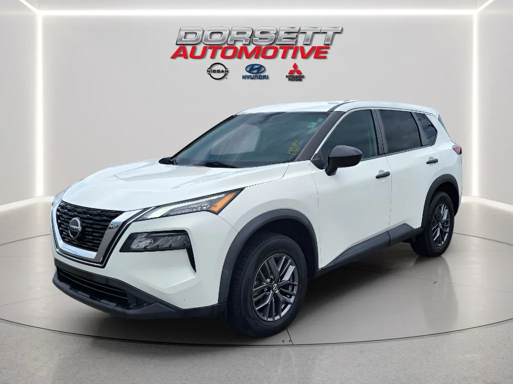 White 2021 Nissan Rogue S for sale in Terre Haute, IN