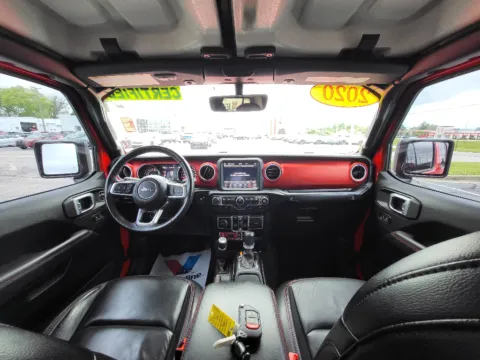 More photos of 2020 Jeep Gladiator Rubicon at Dorsett Nissan, IN