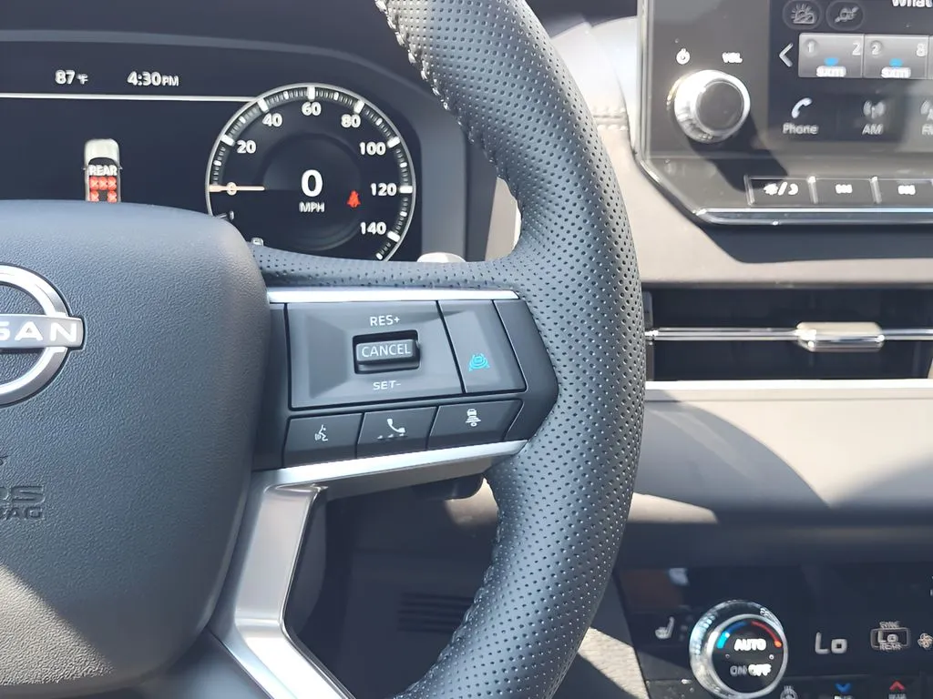 2026 Nissan Rogue Plug-In Hybrid Platinum - Photo 7