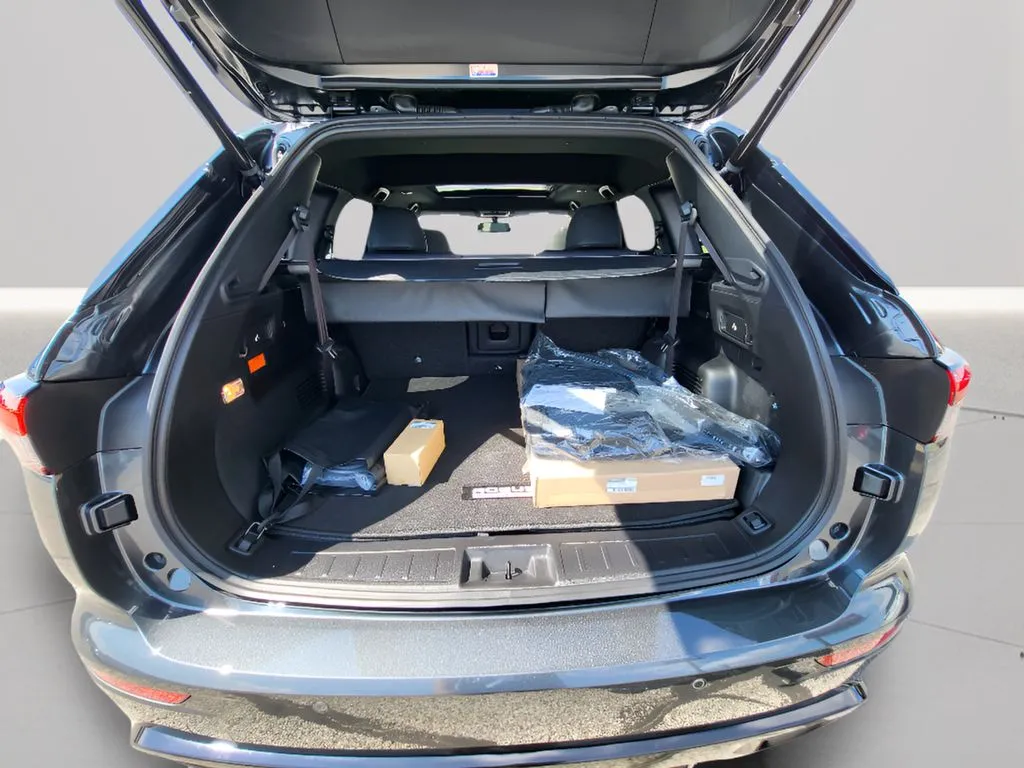 2026 Nissan Rogue Plug-In Hybrid Platinum - Photo 18