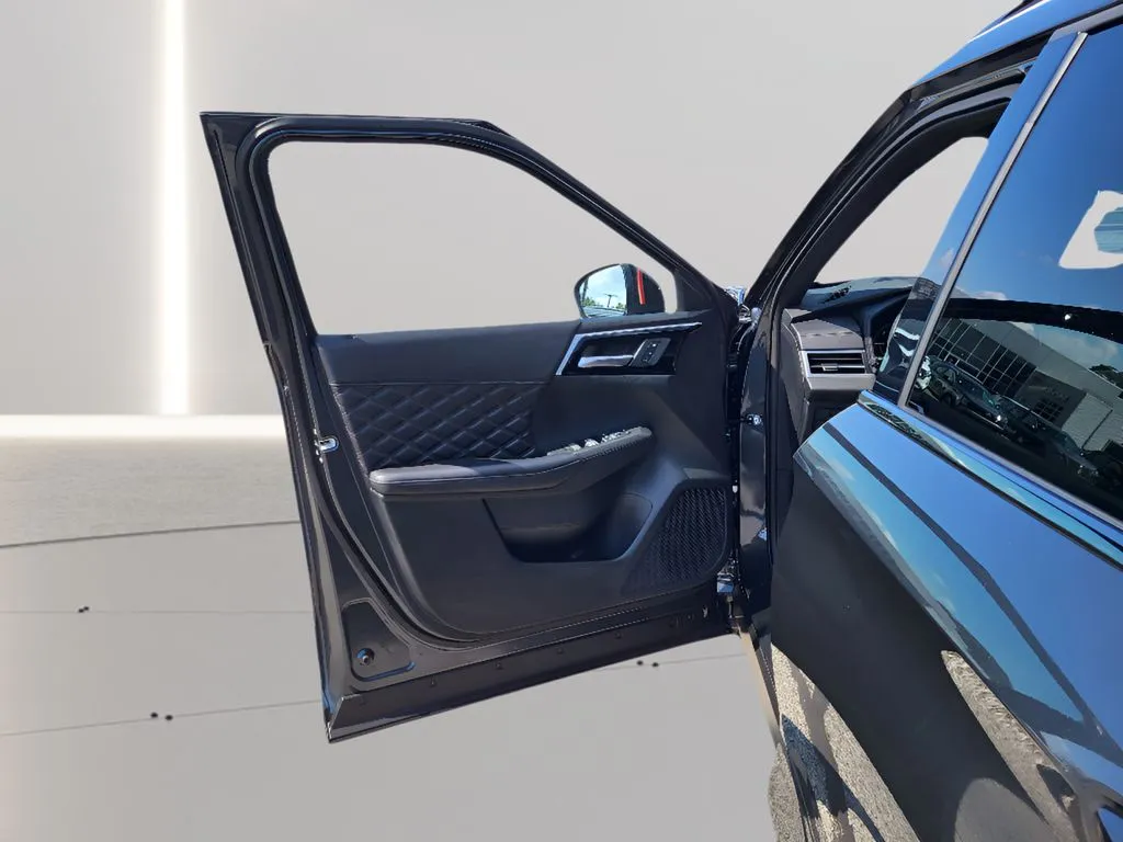 2026 Nissan Rogue Plug-In Hybrid Platinum - Photo 11
