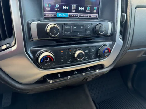 More photos of 2018 GMC Sierra 1500 SLE at Dorsett Nissan, IN