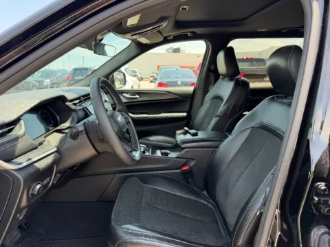 Photos of 2025 Jeep Grand Cherokee L Altitude X for sale in Terre Haute, IN at Dorsett Nissan
