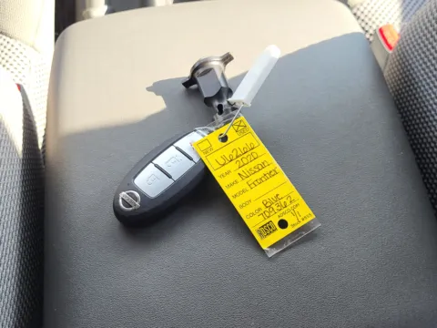 Photos of 2020 Nissan Frontier SV for sale in Terre Haute, IN at Dorsett Nissan