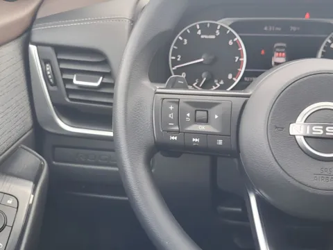 More photos of 2023 Nissan Rogue S at Dorsett Nissan, IN