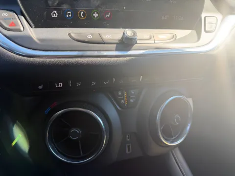 More photos of 2023 Chevrolet Blazer LT at Dorsett Nissan, IN