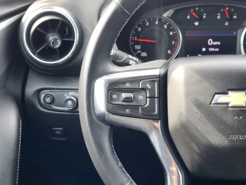 More photos of 2023 Chevrolet Blazer LT at Dorsett Nissan, IN