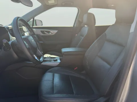 More photos of 2023 Chevrolet Blazer LT at Dorsett Nissan, IN