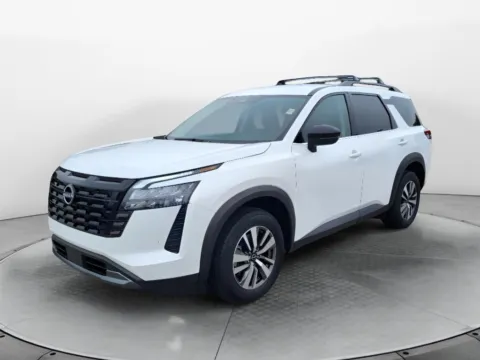 White 2026 Nissan Pathfinder SL for sale in Terre Haute, IN