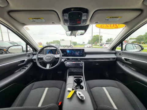 Photos of 2025 Hyundai Sonata Hybrid SEL for sale in Terre Haute, IN at Dorsett Nissan
