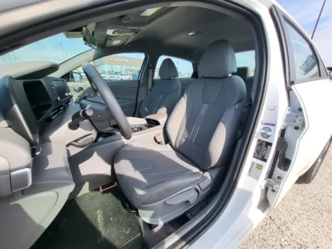 Another view of 2025 Hyundai Elantra SEL Sport for sale in Terre Haute, IN at Dorsett Nissan