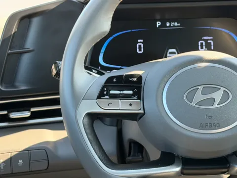 More photos of 2025 Hyundai Elantra SEL Sport at Dorsett Nissan, IN