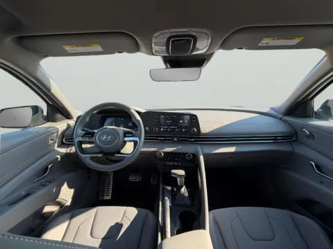 Photos of 2025 Hyundai Elantra SEL Sport for sale in Terre Haute, IN at Dorsett Nissan
