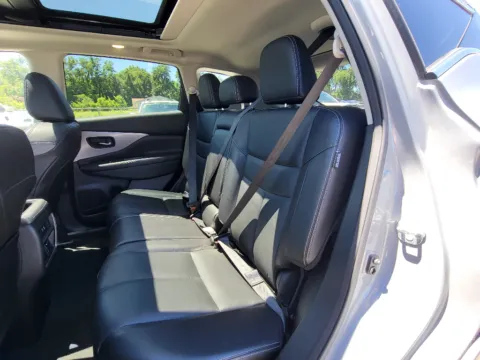 More photos of 2024 Nissan Murano SL at Dorsett Nissan, IN