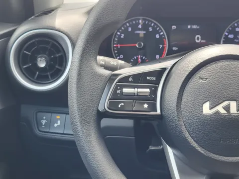 More photos of 2023 Kia Forte LXS at Dorsett Nissan, IN