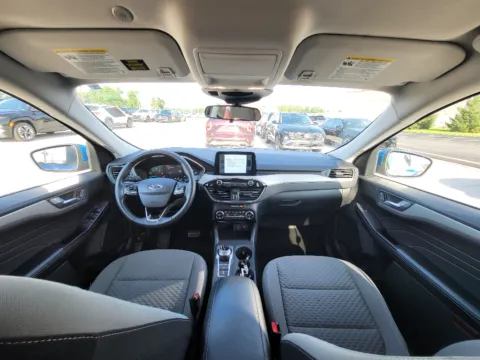 Photos of 2021 Ford Escape SE for sale in Terre Haute, IN at Dorsett Nissan