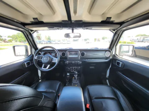 Photos of 2019 Jeep Wrangler Sahara for sale in Terre Haute, IN at Dorsett Nissan