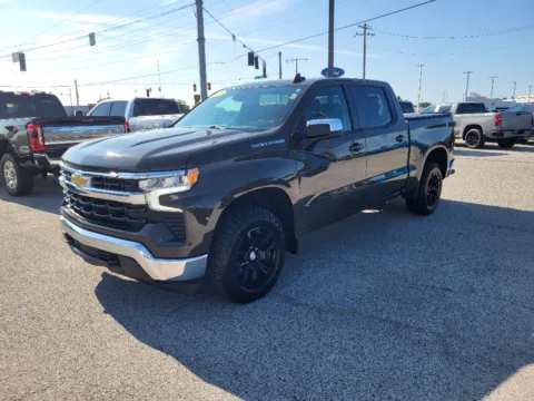 Green 2023 Chevrolet Silverado 1500 LT for sale in Terre Haute, IN