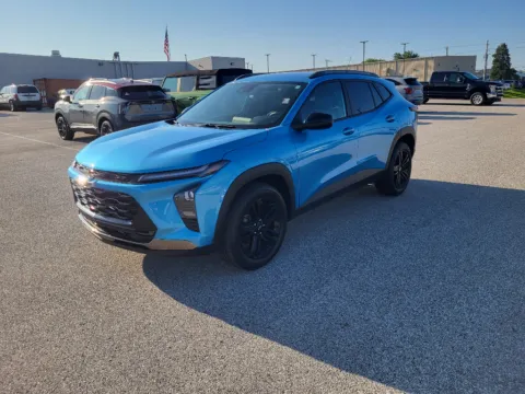 Blue 2025 Chevrolet Trax ACTIV for sale in Terre Haute, IN