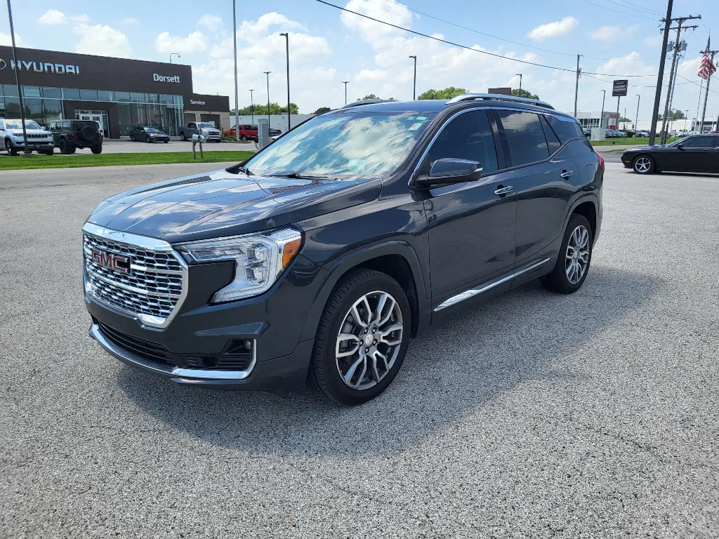 2022 GMC Terrain Denali
