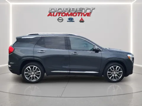 More photos of 2022 GMC Terrain Denali at Dorsett Nissan, IN