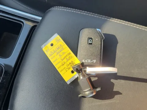 More photos of 2023 Kia Sorento SX at Dorsett Nissan, IN