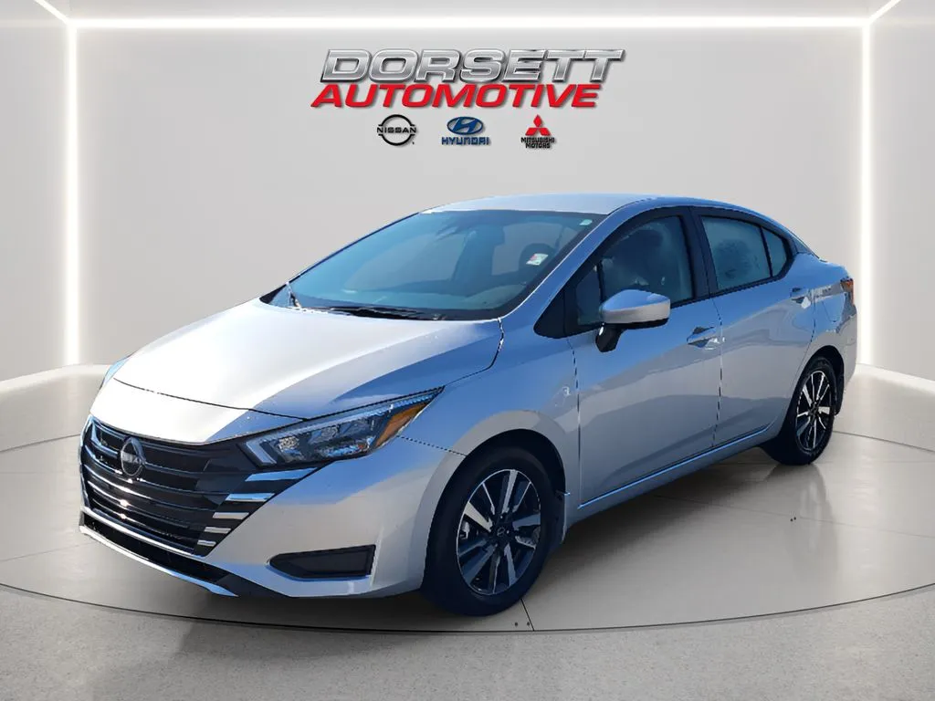 2025 Nissan Versa SV