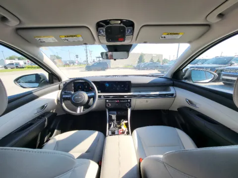 Photos of 2025 Hyundai Tucson SEL for sale in Terre Haute, IN at Dorsett Nissan