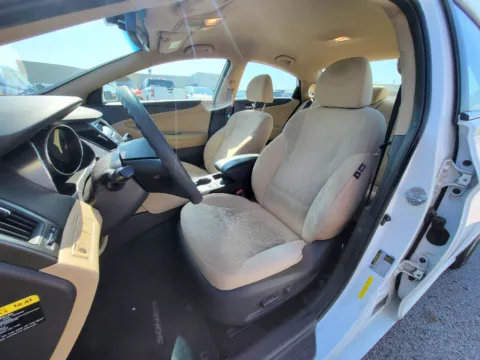 Another view of 2013 Hyundai Sonata GLS for sale in Terre Haute, IN at Dorsett Nissan