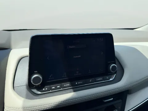 More photos of 2023 Nissan Rogue SV at Dorsett Nissan, IN