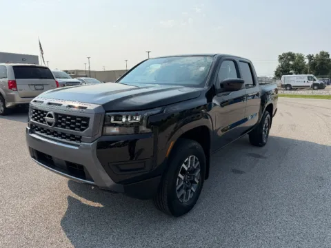 Black 2026 Nissan Frontier SV for sale in Terre Haute, IN