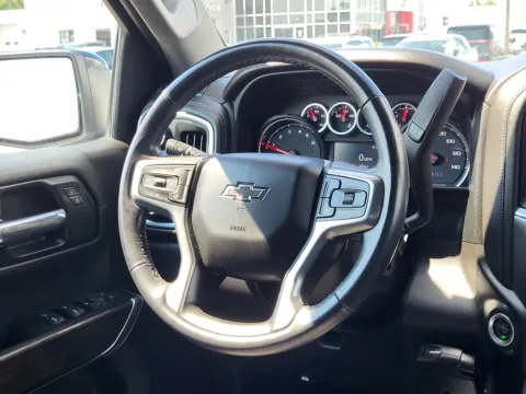 Another view of 2022 Chevrolet Silverado 1500 RST for sale in Terre Haute, IN at Dorsett Nissan