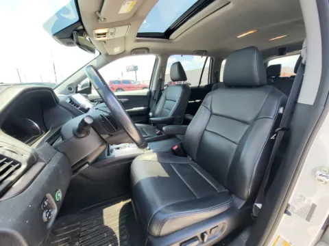 More photos of 2022 Honda Pilot Special Edition at Dorsett Nissan, IN