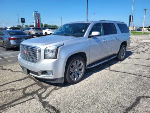 Silver 2016 GMC Yukon XL 1500 Denali for sale in Terre Haute, IN