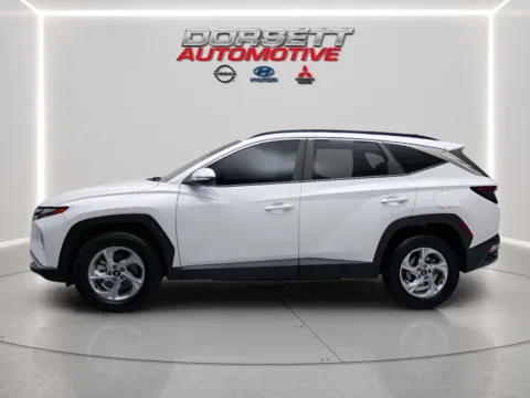 Photos of 2023 Hyundai Tucson SEL for sale in Terre Haute, IN at Dorsett Nissan